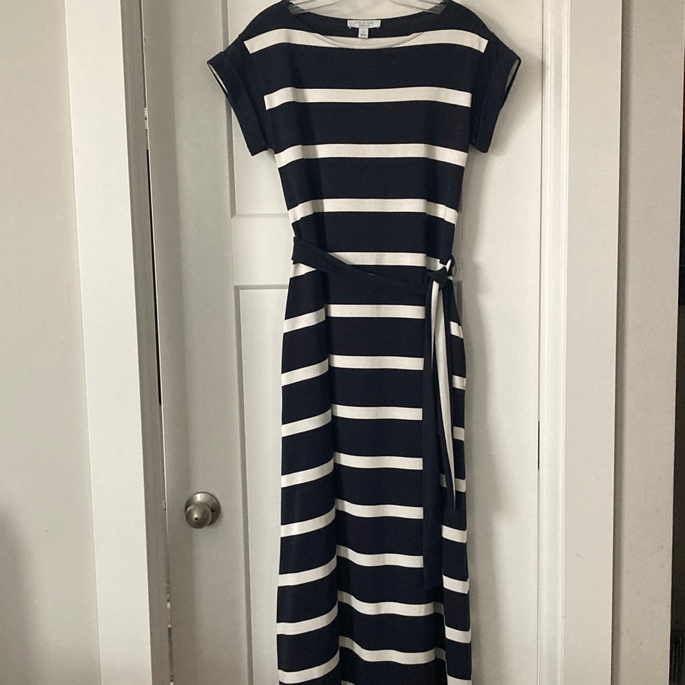 Navy and Cream Striped  long Dress, 👗 size-XS, belted, 100% cotton, 2 packets,